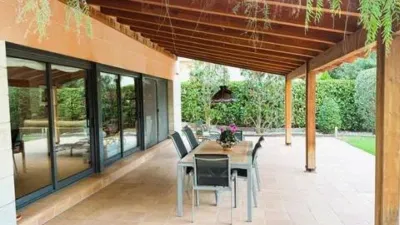 Chalet en L'Ametlla del Vallès photo 4