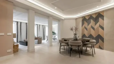 Apartment in Palacio photo 46