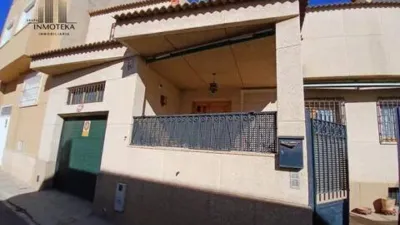 Casa – La Roda, Albacete - Más