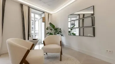Apartment in Palacio photo 2