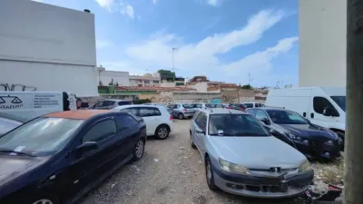Terreno en venta en Calle de la Virgen de la Macarena - Vista 4