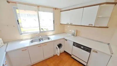 Apartment on Carrer Pintor Sorolla photo 18