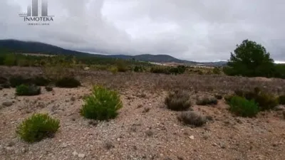 Terreno en venta en Aýna - Más