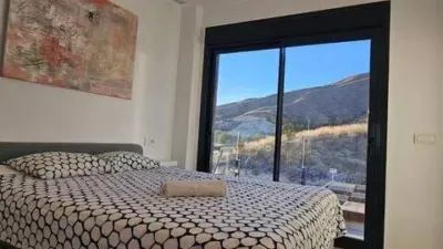 Duplex Penthouse with Dream Views: Infinite Mediterranean Sea Views - Camporosso Village, Finestrat 112 m² interior | 191.51 m² total built-up area | 170.27 m² usable surface 3 bedrooms | 3 bathrooms 82.56 m² of terraces, including a spectacular rooftop solarium of 43.82 m² with jacuzzi Stunning panoramic sea views 1 parking space included Energy Class A - Extremely energy efficient (30 kWh/m²/year) Layout: First Floor (74 m²): Open-plan living-dining room with modern kitchen, 2 bedrooms (master with en-suite bathroom), 2 bathrooms and 16 m² terrace with sea views. Second Floor (29 m²): Spacious third bedroom/multi-purpose room, bathroom, storage room, 16.60 m² terrace, plus an impressive rooftop solarium of 43.82 m² with 180° panoramic sea and Benidorm skyline views! Features: Air conditioning (heating/cooling) | Automatic awnings and electric shutters | Alarm system | Fully equipped modern kitchen | Parking space included | Energy rating A | All furniture included | Complete smart home system controllable via mobile app (electric shutters, all lights, air conditioning, door intercom and more) Community Services: Outdoor and heated swimming pools | Padel court | Gym | Children's playground | Gardens Privileged Location - Calle Colombia 2, Finestrat: 10 min to beaches | Shopping centres and supermarkets | Golf courses | Restaurants | Medical services and schools Perfect for: Families, investors, seekers of Mediterranean lifestyle, permanent or holiday residence, the best of life on the Costa Blanca. A Unique Opportunity: Modern duplex penthouse with A energy certification, huge private rooftop solarium with jacuzzi, smart home technology and all furniture included in one of the most complete urbanisations on the Costa Blanca. photo 24