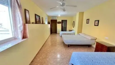 Chalet in Villanueva de La Reina photo 4