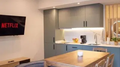 Flat in Barrio León-El Tardón-Blas Infante photo 6