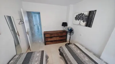 Apartment on Carrer Portalet photo 25