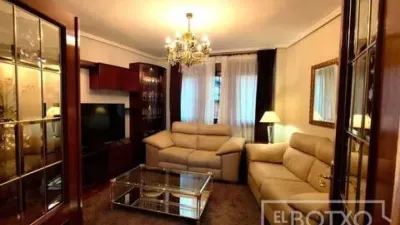 Apartment in Iralabarri photo 27