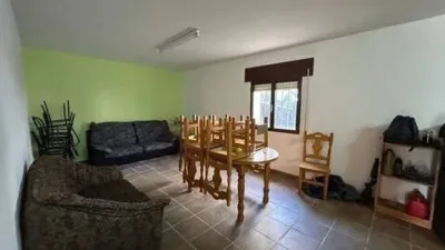 Chalet en Perales del Puerto photo 14
