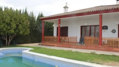 Chalet on Avenida del Convento photo 2