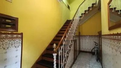 Apartment on Enrique Jardón Celaya Street photo 8