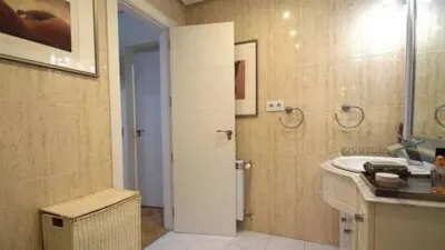 House in the Centre photo 29