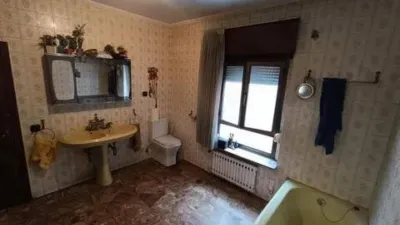 Apartment on Enrique Jardón Celaya Street photo 58