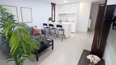Apartment on Rambla de Santa Cruz photo 9