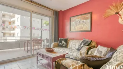 Apartment on Carrer de Joanot Martorell photo 13