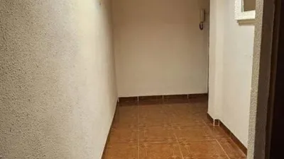 Flat in Lasesarre photo 14