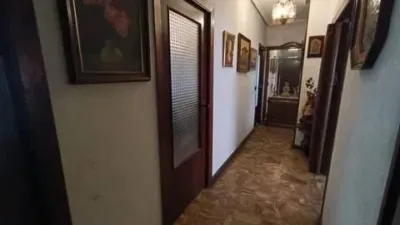 Apartment on Enrique Jardón Celaya Street photo 17