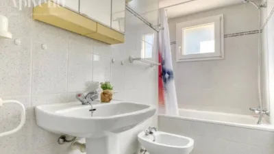 Apartment in Port Esportiu-Canyelles-Puig Rom photo 15