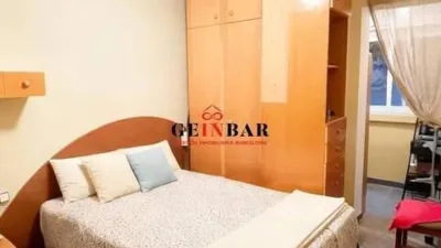 Apartment in La Verneda-La Pau photo 11