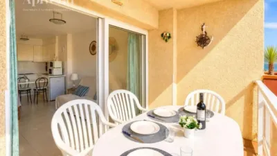 Apartment in Port Esportiu-Canyelles-Puig Rom photo 3