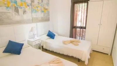 Chalet en venta en Calle Sabina, La Oliva de 355.000 €