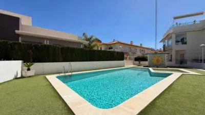 Chalet on Pontevedra Street photo 92