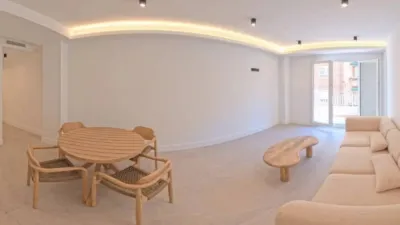 Apartment on Calle del Arquitecto Morell photo 17