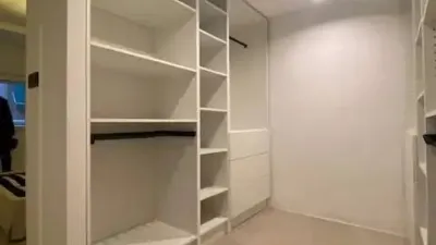 Apartment on Calle del Arquitecto Morell photo 10