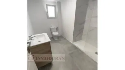 Flat on Calle de Espronceda photo 9