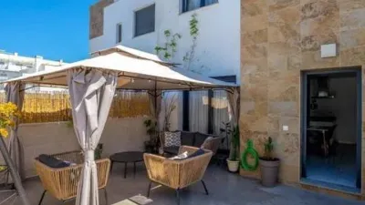 Casa – Orihuela, Urbanización Villacosta II-Las Filipinas, Villa Martín - Más