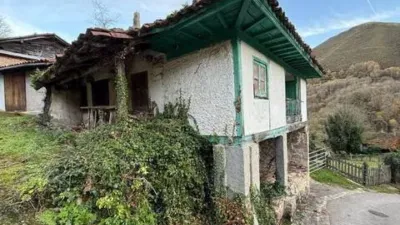 Rustic house in Bárzana de Quirós photo 2