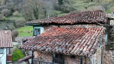 Rustic house in Bárzana de Quirós photo 12
