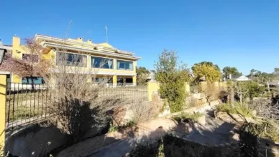 Chalet in Batres photo 2