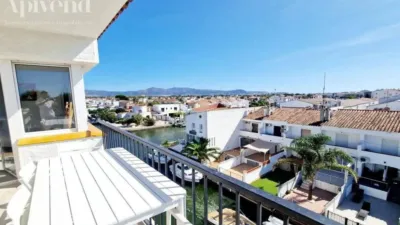 Apartment in Empuriabrava photo 37