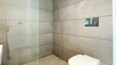 Pis – Guardamar del Segura, Urbanització Pinar de Guardamar - Més