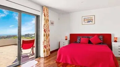 Chalet on Calle Cantabria photo 16