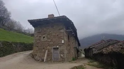 Terraced house on Calle Lugar La Felguerina, 29 photo 3