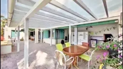 Chalet en calle Transformador photo 6