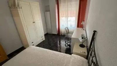Piso en alquiler en Vereda-Santa Teresa-Pedro Lamata-San Pedro Mortero, Vereda-Santa Teresa-Pedro Lamata-San Pedro Mortero (Albacete Capital) de 1.100 €<span>/mes</span>