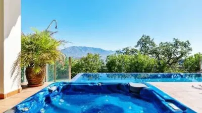 Chalet on Calle Cantabria photo 7