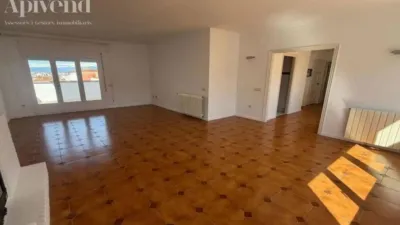 Apartment in Centre photo 13