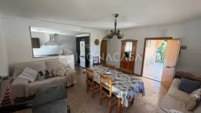 Chalet on Calle Diseminado P033, No. 033 photo 5