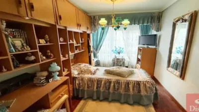 Apartment in El Alisal-Cazoña photo 7