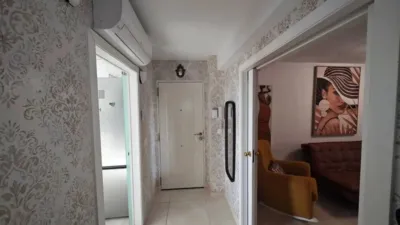 Apartment on Carrer Portalet photo 2