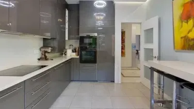 House in the Centre photo 14