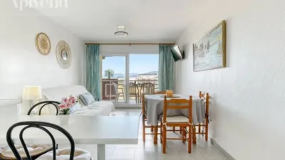 Apartment in Port Esportiu-Canyelles-Puig Rom photo 6
