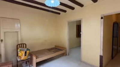 Flat in Valls photo 2