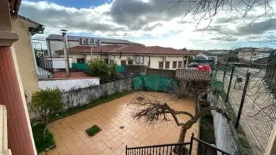 Chalet in Perales del Puerto photo 4