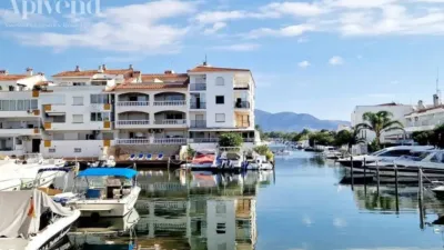 Apartment in Empuriabrava photo 56