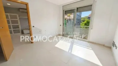 Apartment in Torrelles de Llobregat photo 4